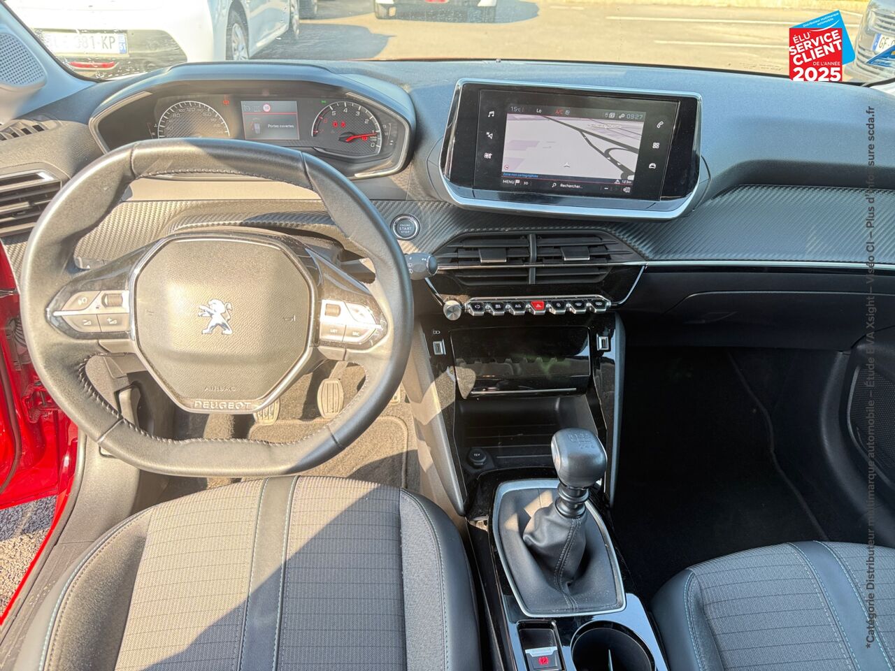Véhicule d'occasion PEUGEOT 208 1.2 PURETECH 100CH S/S ALLURE 118G GPS RADAR AR CARPLAY chez Toyota Thionville