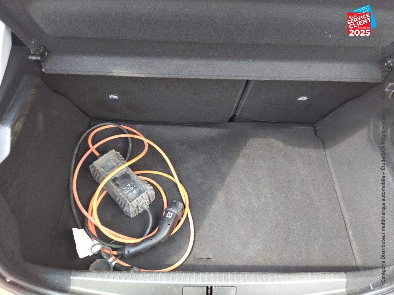 Véhicule d'occasion OPEL CORSA CORSA-E 136CH EDITION chez Toyota Verdun