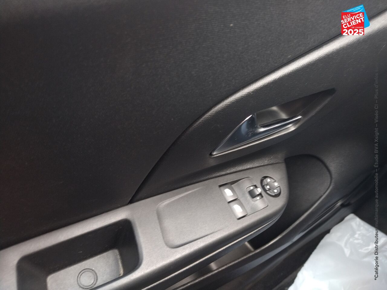 Véhicule d'occasion OPEL CORSA CORSA-E 136CH EDITION chez Toyota Verdun