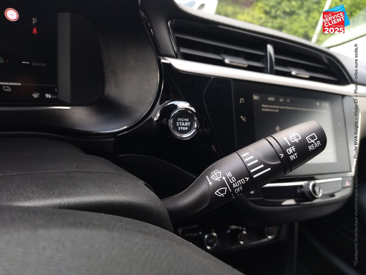 Véhicule d'occasion OPEL CORSA CORSA-E 136CH EDITION chez Toyota Verdun