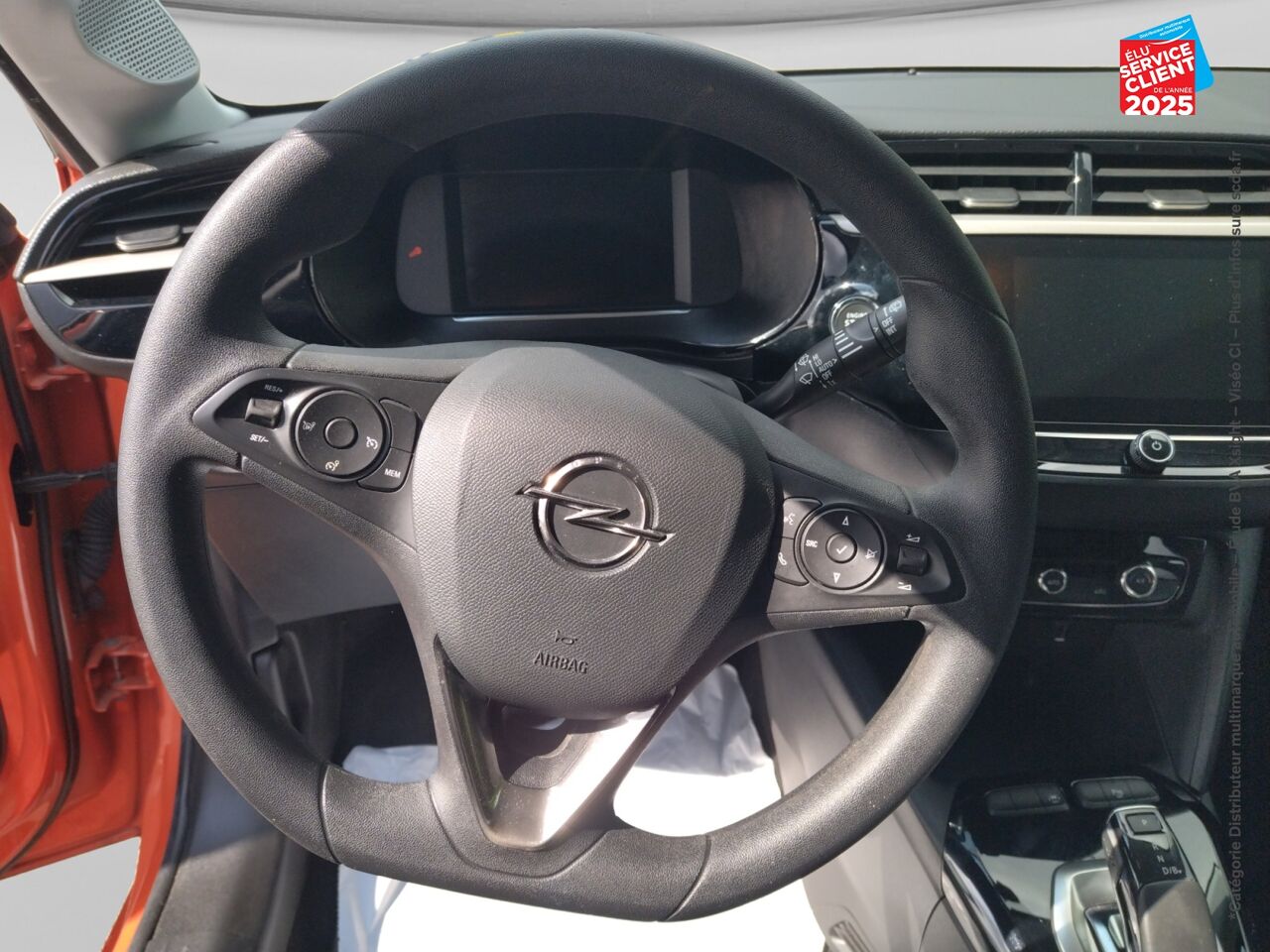 Véhicule d'occasion OPEL CORSA CORSA-E 136CH EDITION chez Toyota Verdun