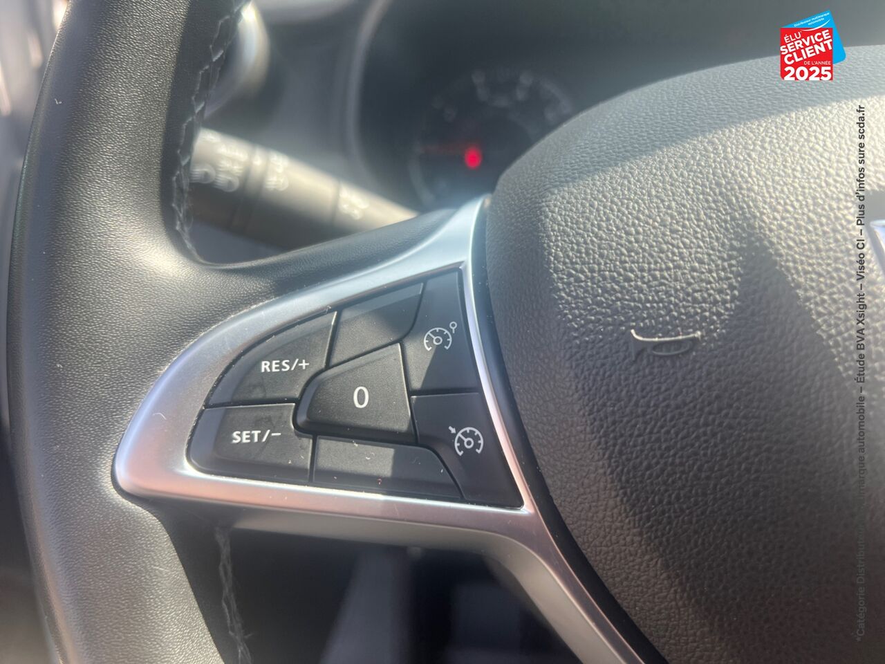 Véhicule d'occasion DACIA DUSTER 1.3 TCE 150CH FAP PRESTIGE 4X2 E6U CAMERA chez Peugeot Hirson