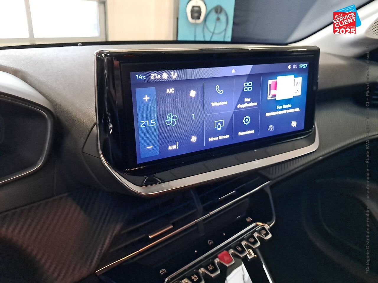 Véhicule d'occasion PEUGEOT 208 1.2 PURETECH 100CH S/S ALLURE CAMERA CARPLAY chez Toyota Thionville