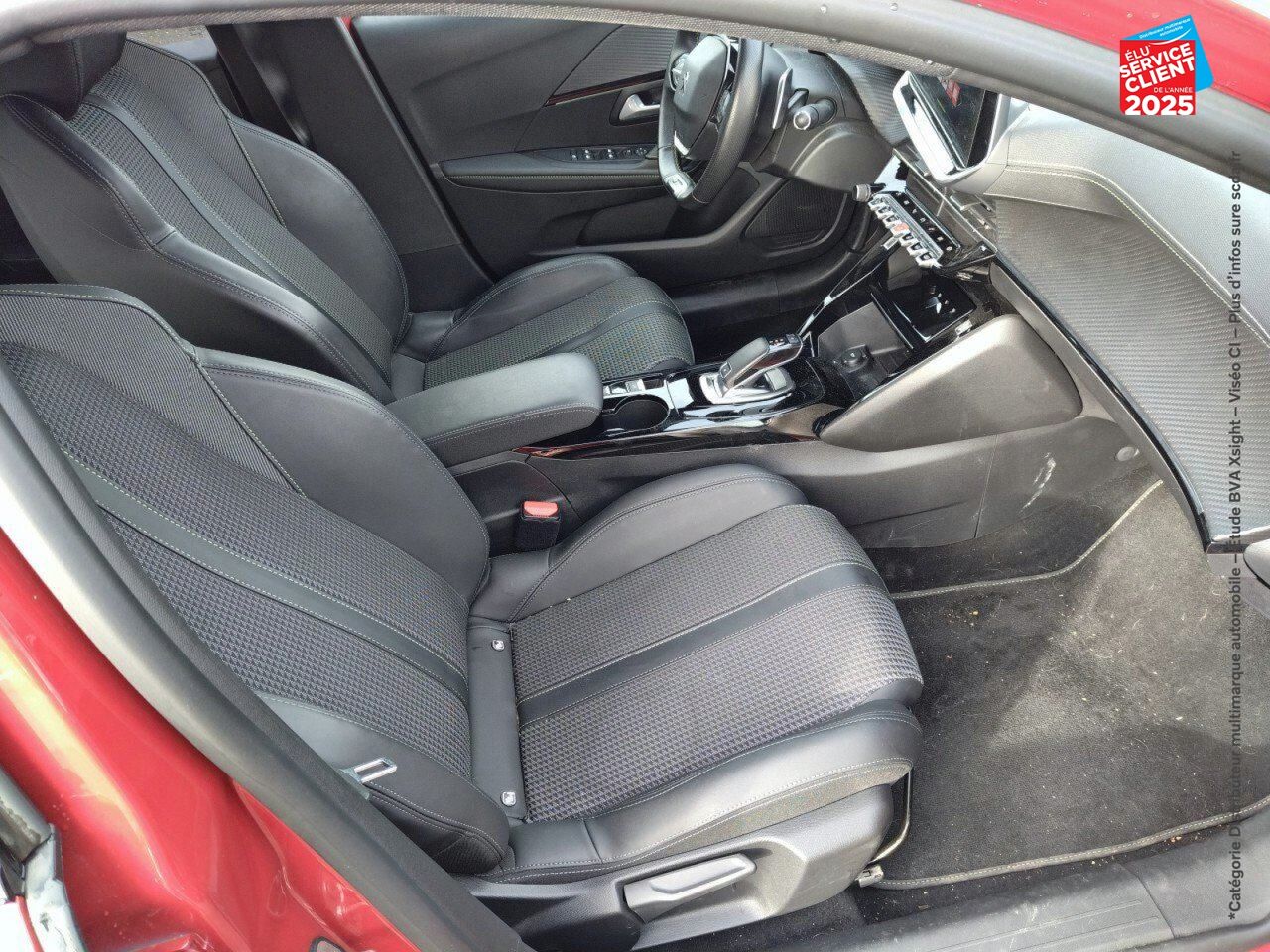 Véhicule d'occasion PEUGEOT 208 1.2 PURETECH 130CH S/S GT LINE EAT8 7CV GPS chez Renault Saint-Louis