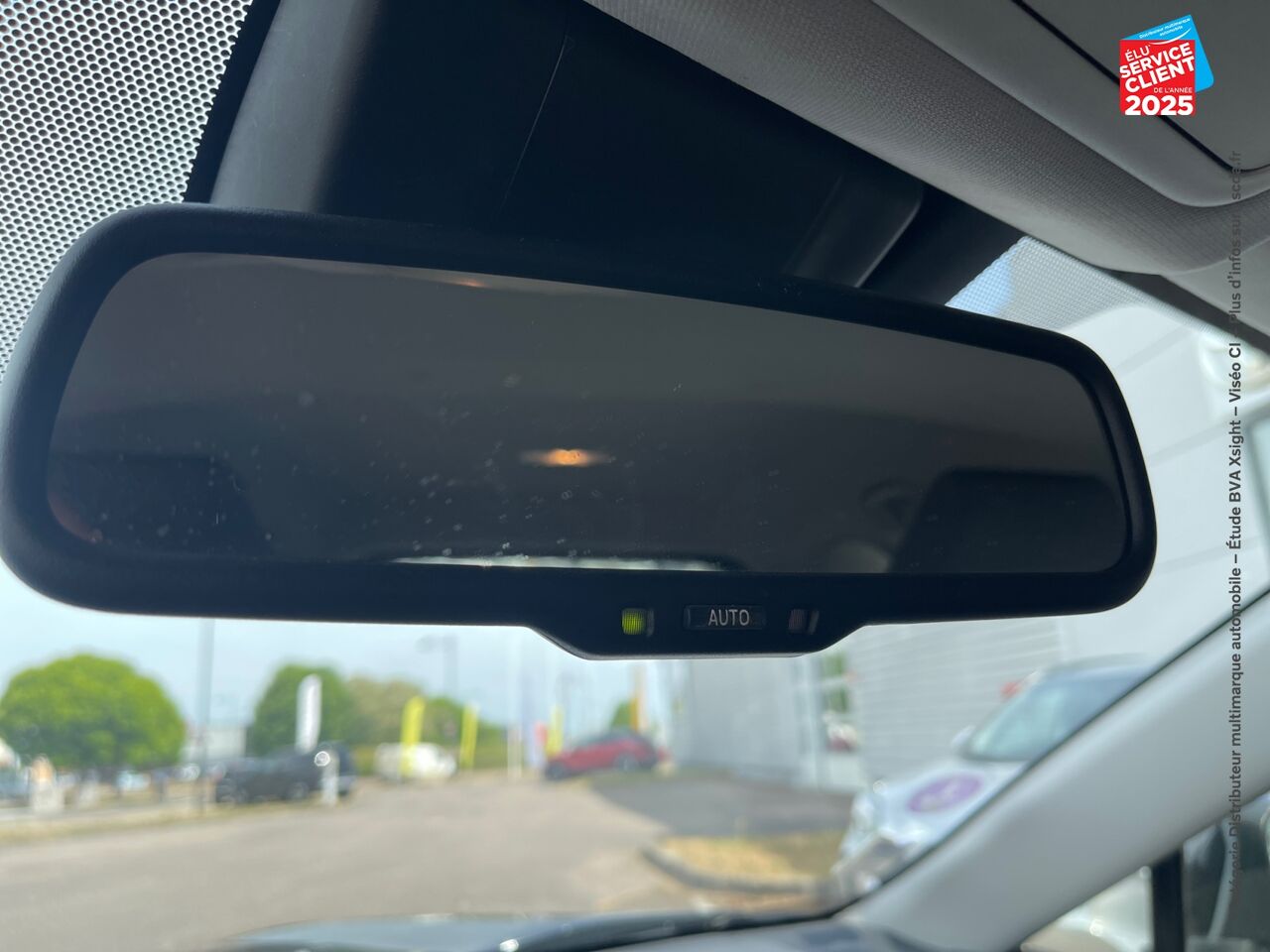 Véhicule d'occasion TOYOTA RAV4 HYBRIDE 218CH DYNAMIC 2WD chez Toyota Saint Dizier