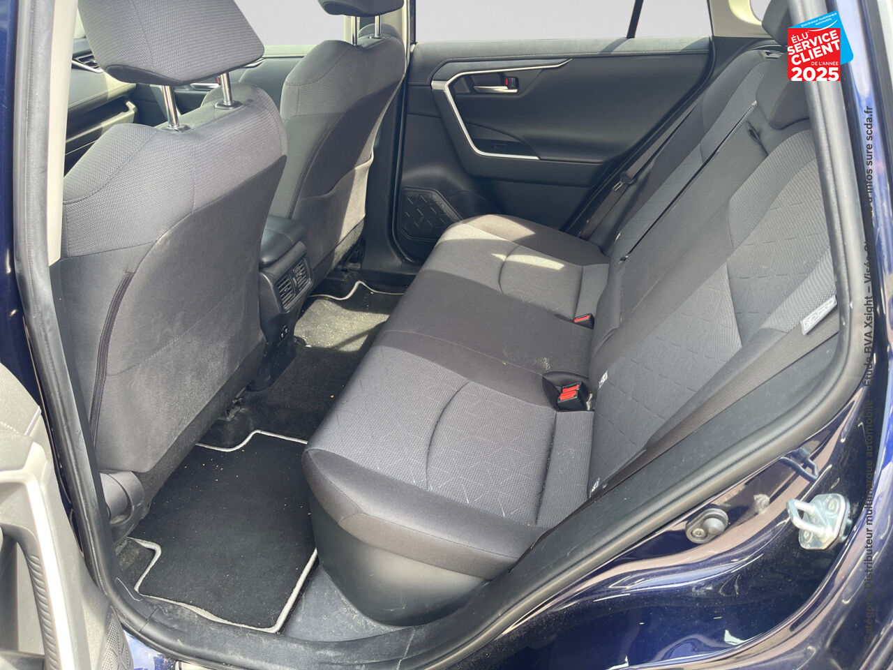 Véhicule d'occasion TOYOTA RAV4 HYBRIDE 218CH DYNAMIC 2WD chez Toyota Saint Dizier