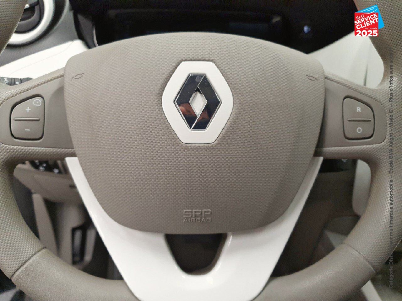 Véhicule d'occasion RENAULT ZOE CITY CHARGE NORMALE R90 chez Opel Verdun