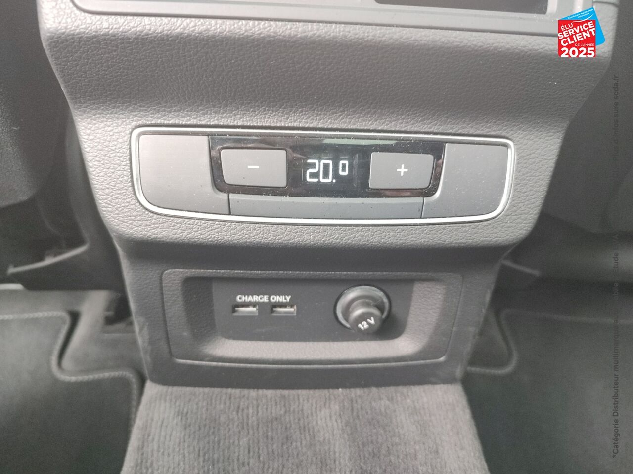 Véhicule d'occasion AUDI Q5 35 TDI MILD HYBRID 163CH S LINE S TRONIC 7 chez Toyota Verdun
