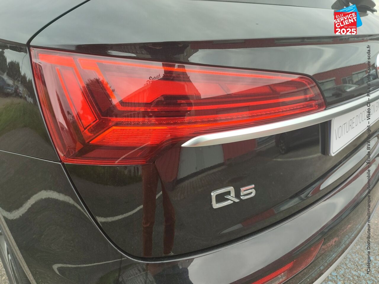 Véhicule d'occasion AUDI Q5 35 TDI MILD HYBRID 163CH S LINE S TRONIC 7 chez Toyota Verdun