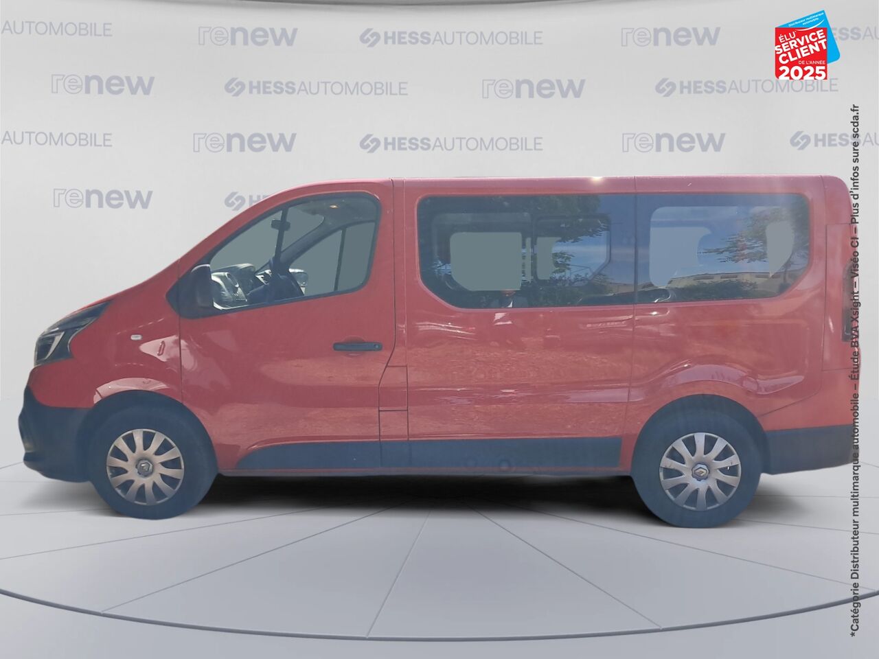 Véhicule d'occasion RENAULT TRAFIC COMBI L1 2.0 DCI 120CH S/S ZEN 8 PLACES chez Renault Colmar