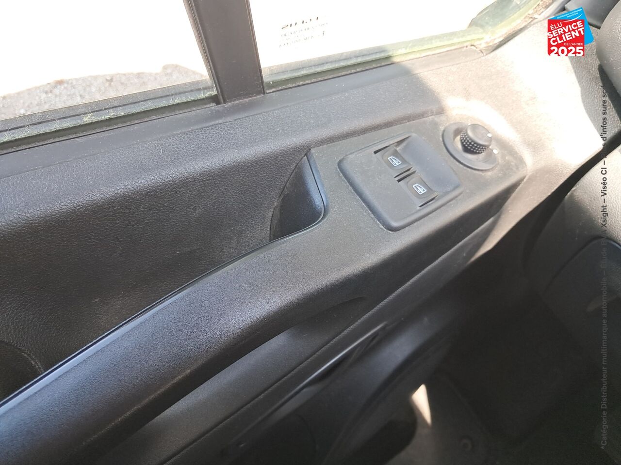 Véhicule d'occasion RENAULT TRAFIC COMBI L1 2.0 DCI 120CH S/S ZEN 8 PLACES chez Renault Colmar