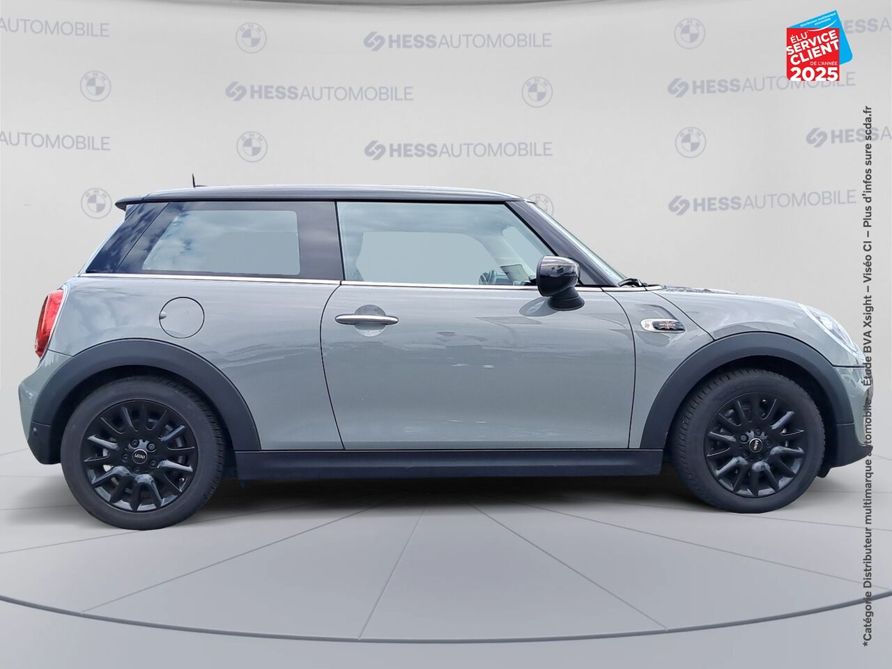Véhicule d'occasion MINI MINI COOPER 136CH EDITION GREENWICH 115G TOUVRANT GPS CARPLAY chez BMW Pontarlier