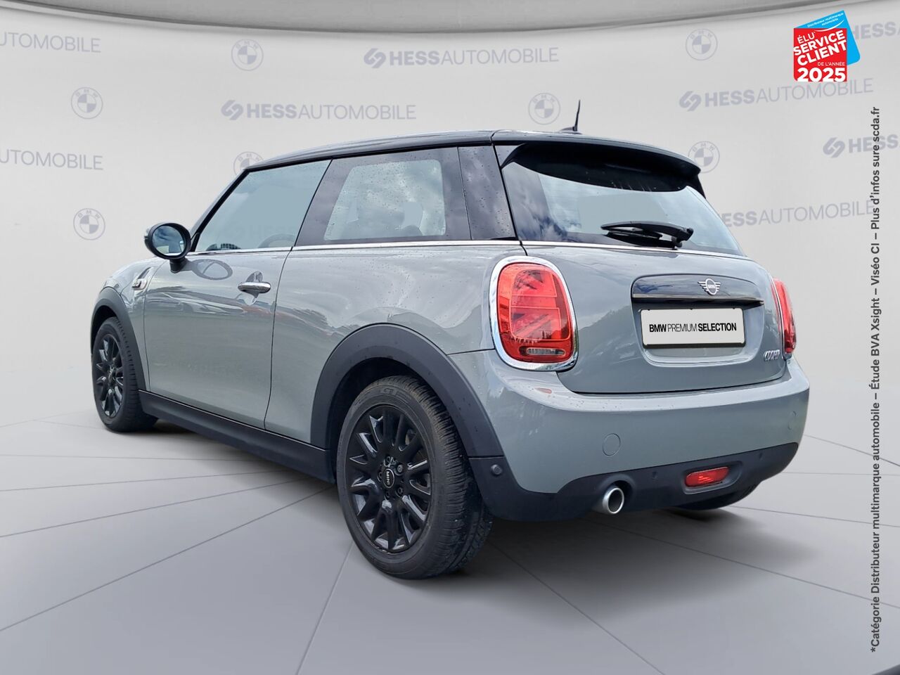 Véhicule d'occasion MINI MINI COOPER 136CH EDITION GREENWICH 115G TOUVRANT GPS CARPLAY chez BMW Pontarlier