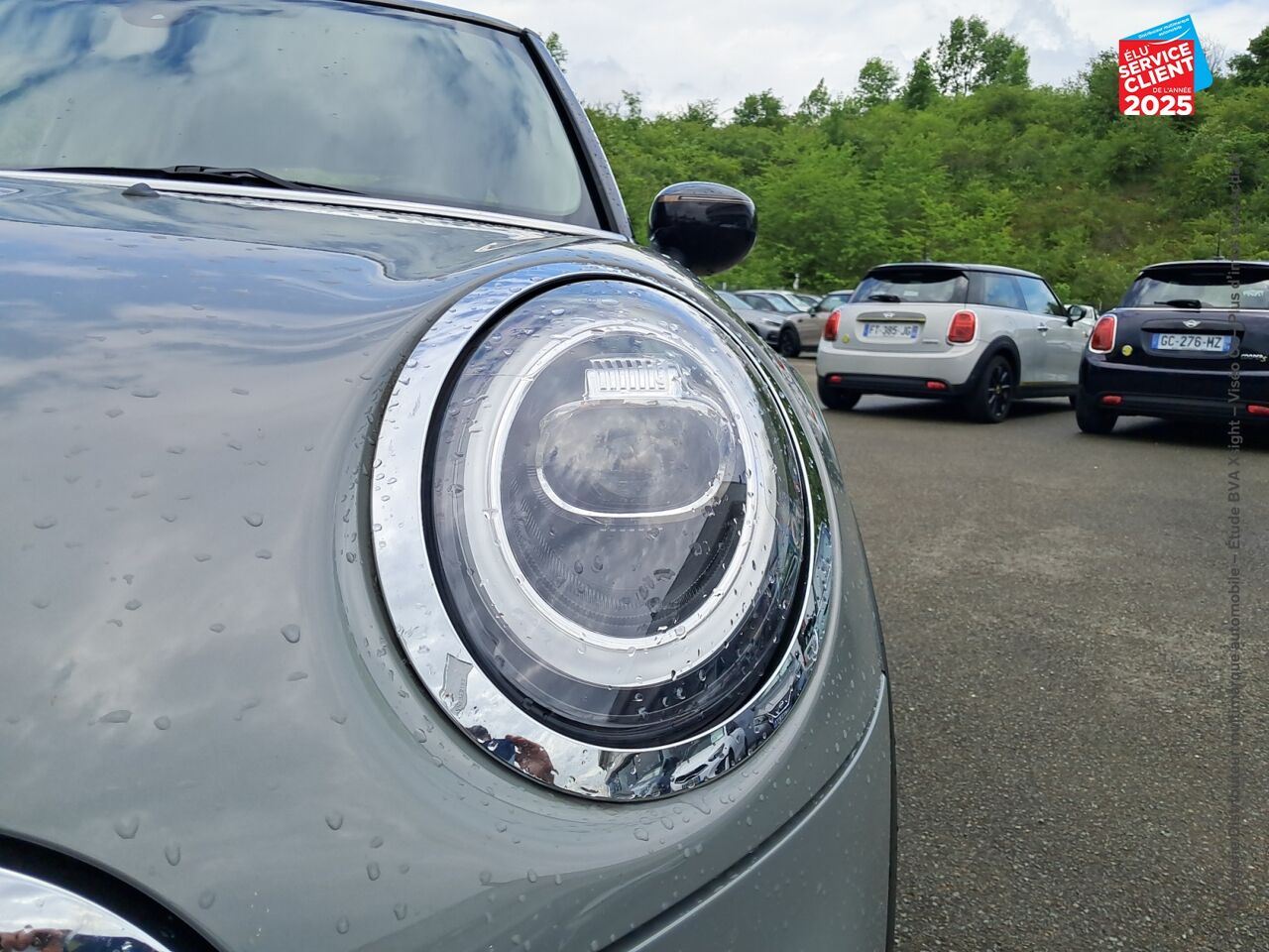 Véhicule d'occasion MINI MINI COOPER 136CH EDITION GREENWICH 115G TOUVRANT GPS CARPLAY chez BMW Pontarlier