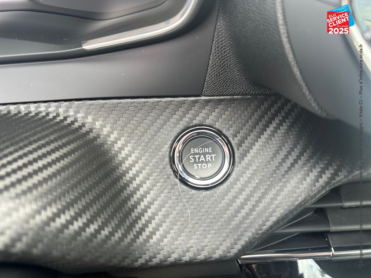 Véhicule d'occasion PEUGEOT 208 E-208 136CH STYLE RADAR AR CARPLAY chez Dacia Montbéliard
