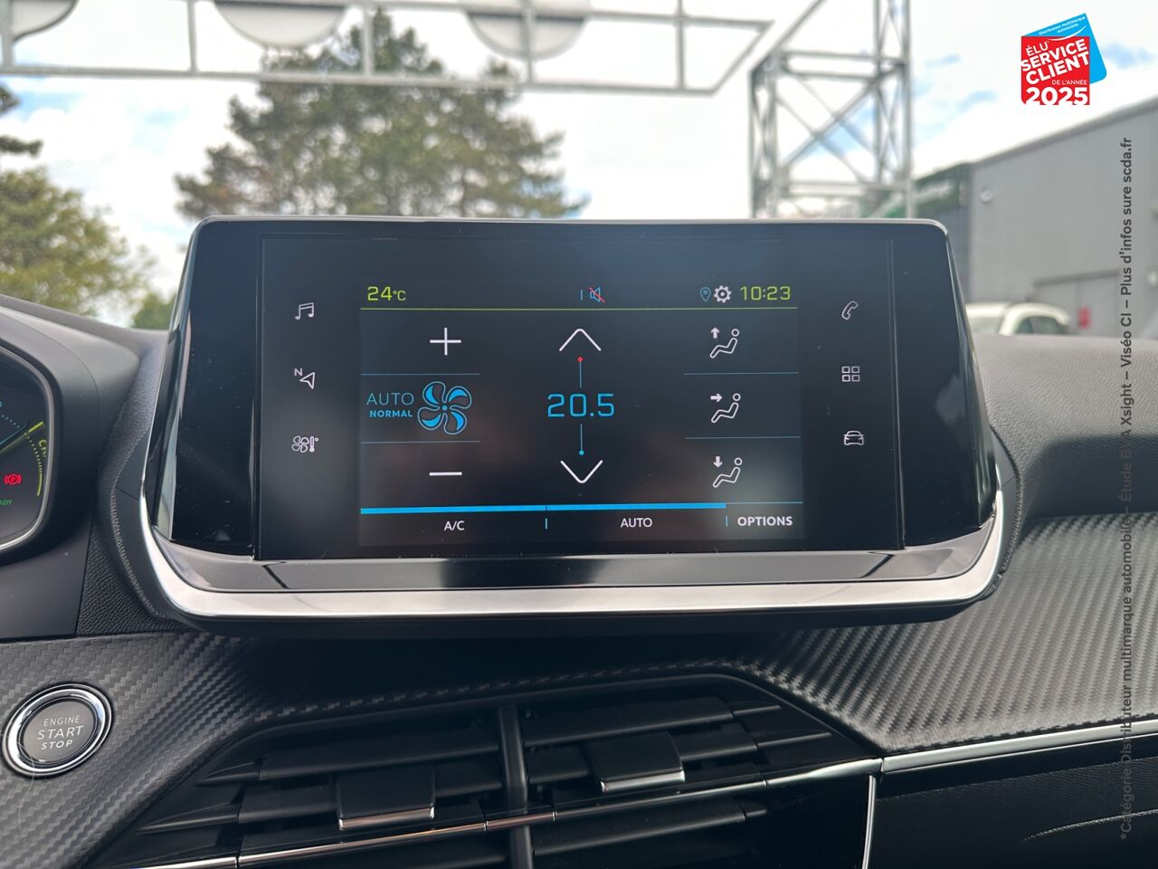 Véhicule d'occasion PEUGEOT 208 E-208 136CH STYLE RADAR AR CARPLAY chez Dacia Montbéliard