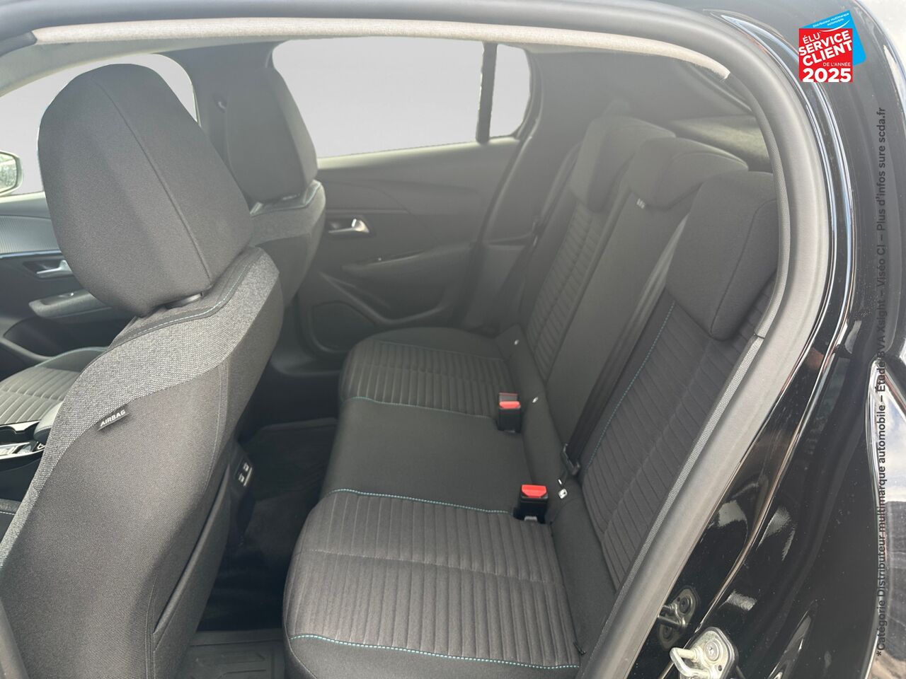 Véhicule d'occasion PEUGEOT 208 E-208 136CH STYLE RADAR AR CARPLAY chez Dacia Montbéliard