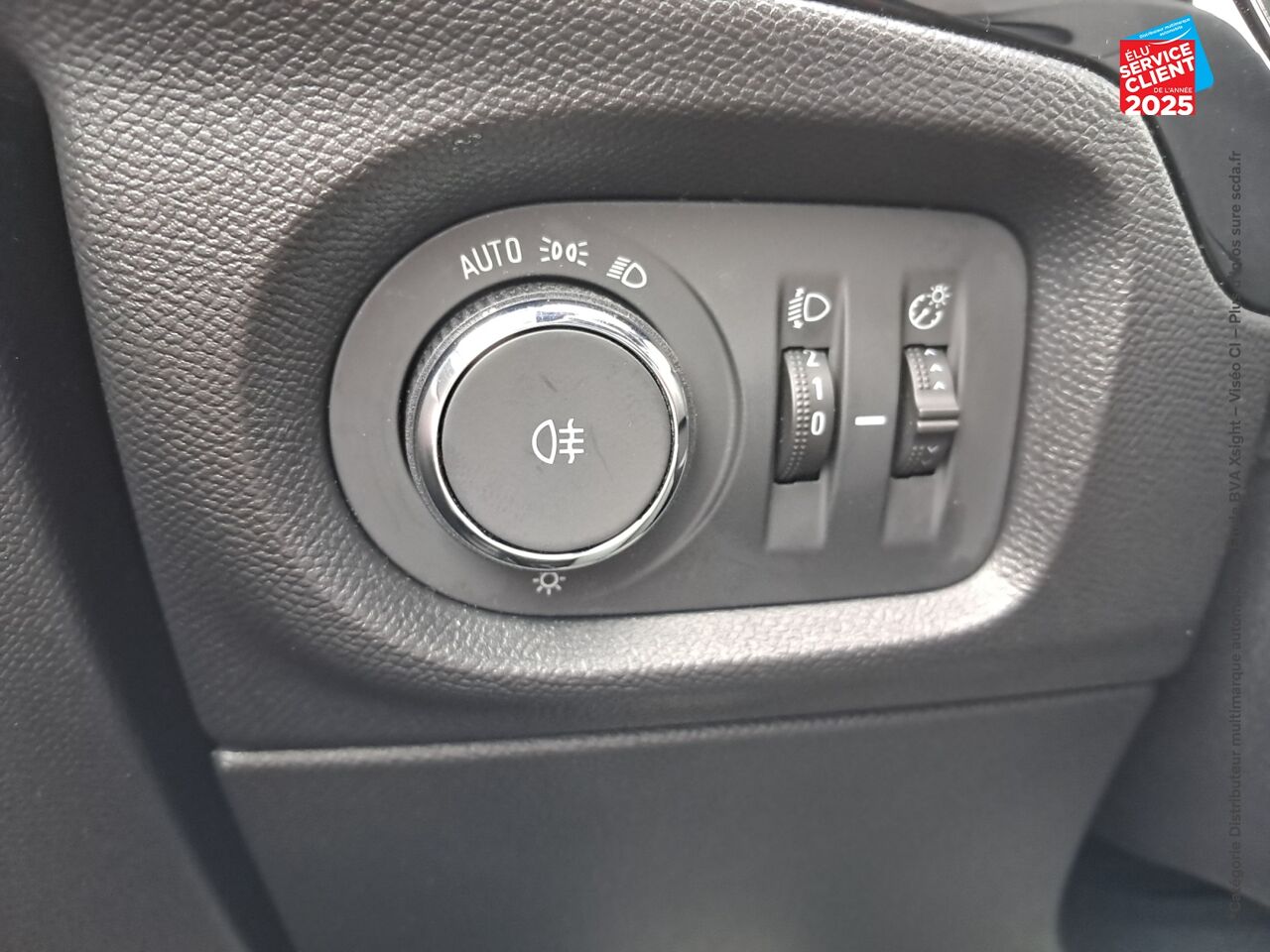 Véhicule d'occasion OPEL CORSA ELECTRIC 136CH GS chez HESS Automobile