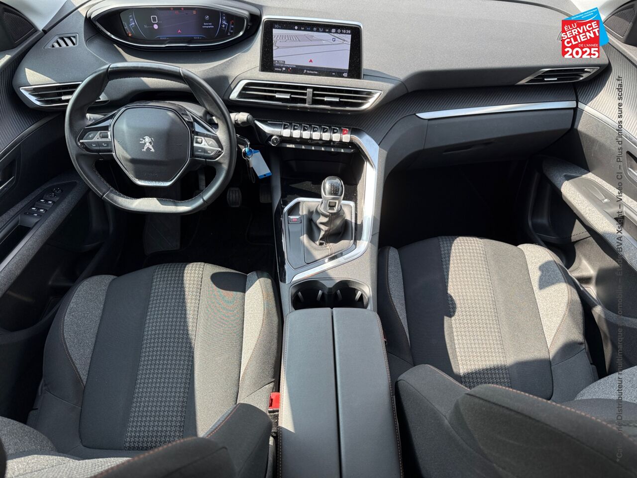 Véhicule d'occasion PEUGEOT 3008 1.5 BLUEHDI 130CH E6.C ALLURE S/S 7CV GPS RADAR AR CARPLAY chez Toyota Verdun