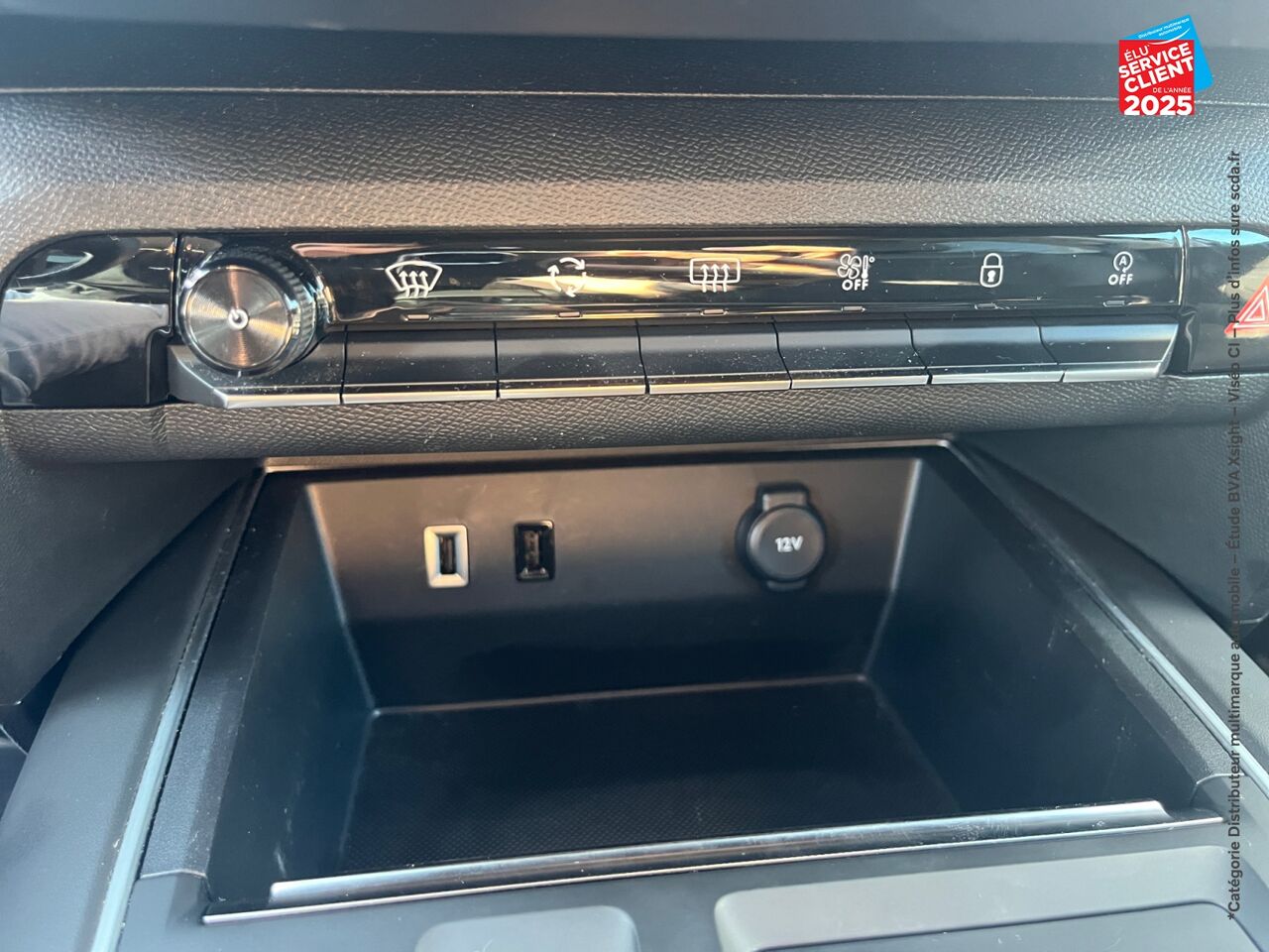 Véhicule d'occasion CITROEN C5 AIRCROSS BLUEHDI 130CH S/S SHINE PACK EAT8 CARPLAY chez Opel Thionville