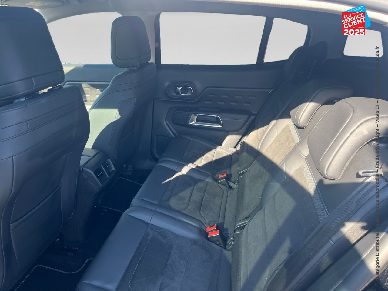 Véhicule d'occasion CITROEN C5 AIRCROSS BLUEHDI 130CH S/S SHINE PACK EAT8 CARPLAY chez Opel Thionville