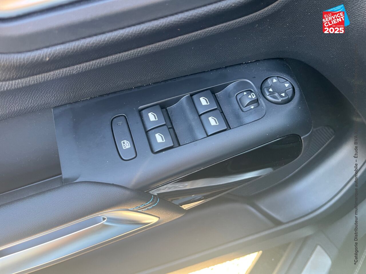 Véhicule d'occasion CITROEN C5 AIRCROSS BLUEHDI 130CH S/S SHINE PACK EAT8 CARPLAY chez Opel Thionville