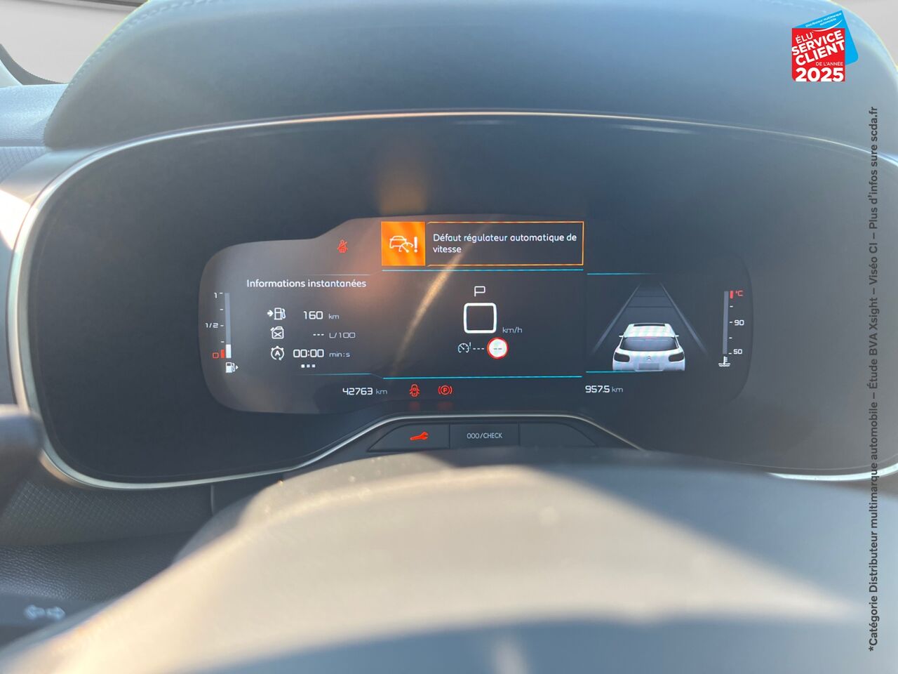Véhicule d'occasion CITROEN C5 AIRCROSS BLUEHDI 130CH S/S SHINE PACK EAT8 CARPLAY chez Opel Thionville