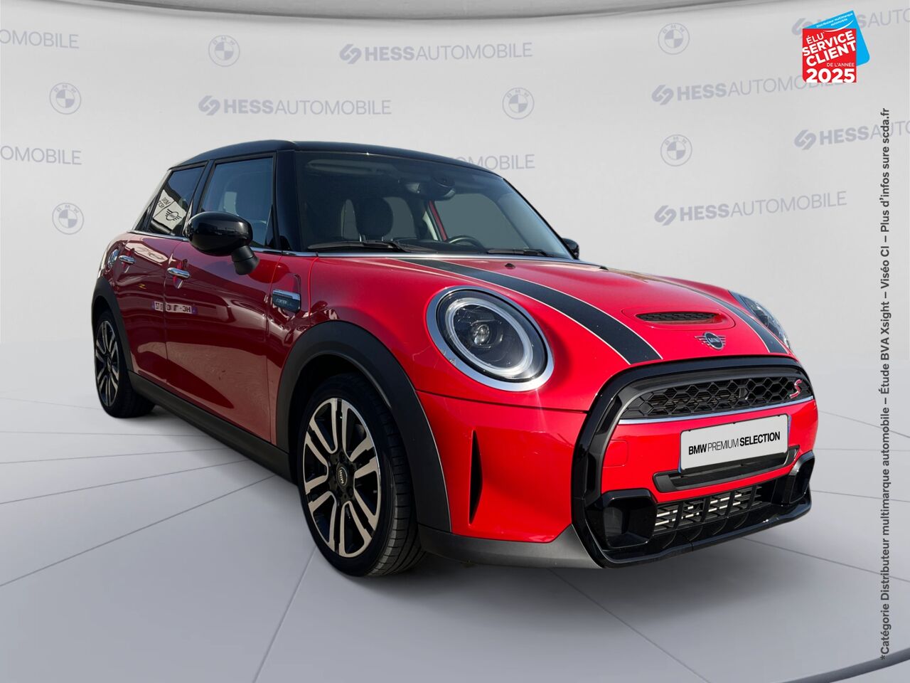 Véhicule d'occasion MINI MINI 5 PORTES COOPER S 178CH EDITION CAMDEN GPS CAMERA CARPLAY chez BMW Lons le Saunier