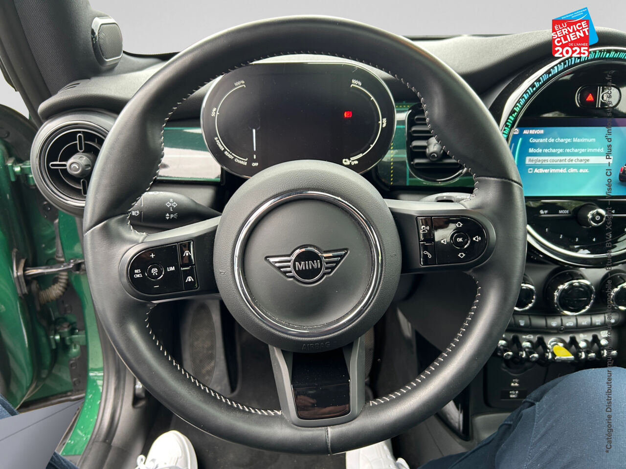Véhicule d'occasion MINI MINI COOPER SE 184CH MOSAERT BVA chez Opel Saint-Dizier
