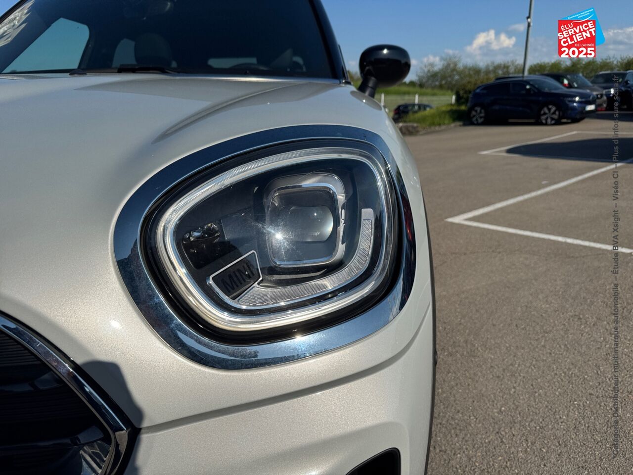 Véhicule d'occasion MINI COUNTRYMAN COOPER 136CH NORTHWOOD ALL4 BVA8 TOUVRANT SIEGES CUIR GPS CAMERA chez MINI Besançon