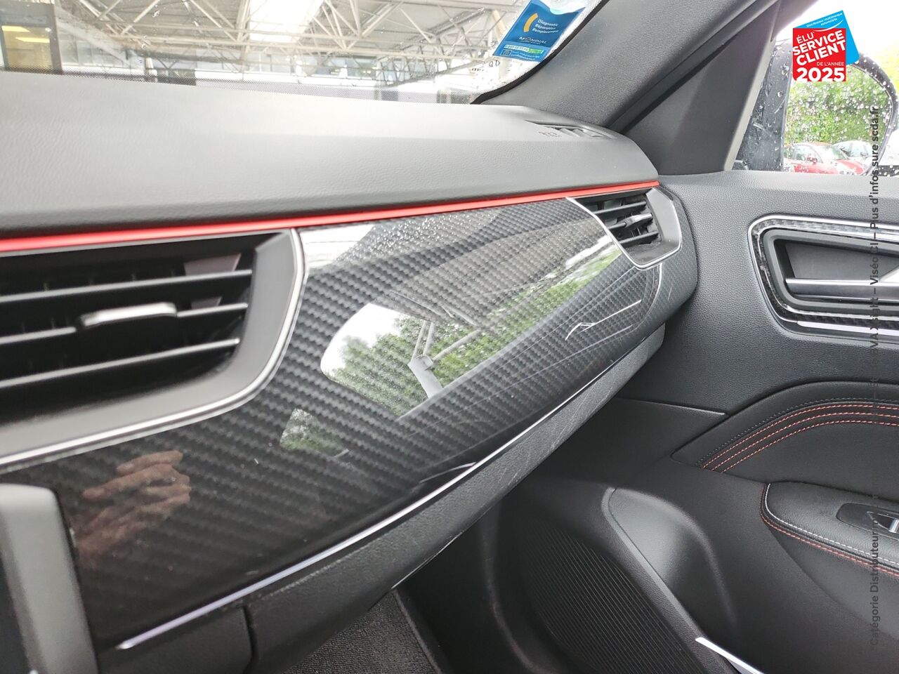 Véhicule d'occasion RENAULT ARKANA 1.6 E-TECH 145CH RS LINE -21B chez Toyota Bar le Duc