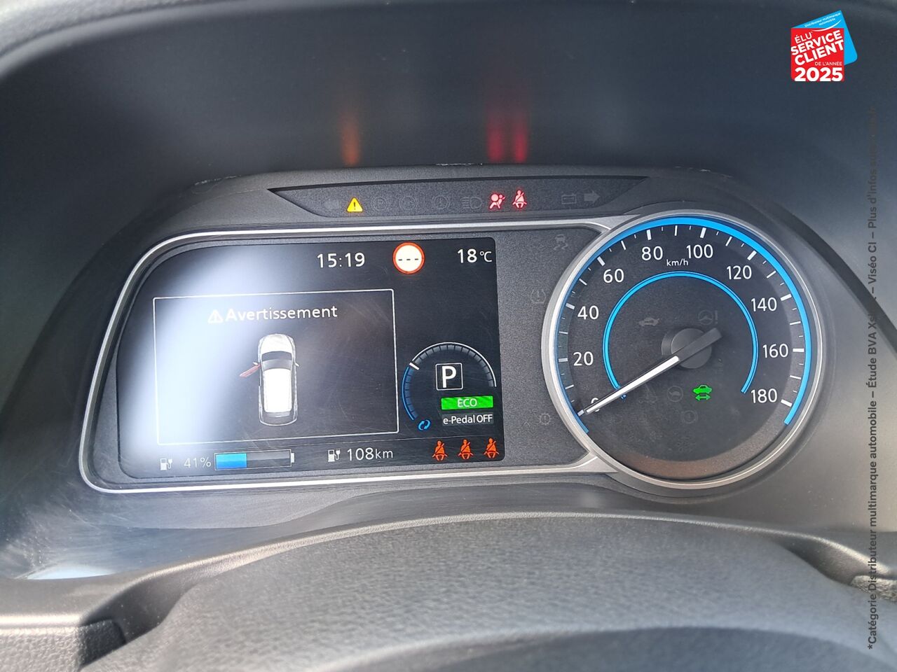 Véhicule d'occasion NISSAN LEAF 150CH 40KWH ACENTA 2018 GPS chez Nissan Qashqai occasion