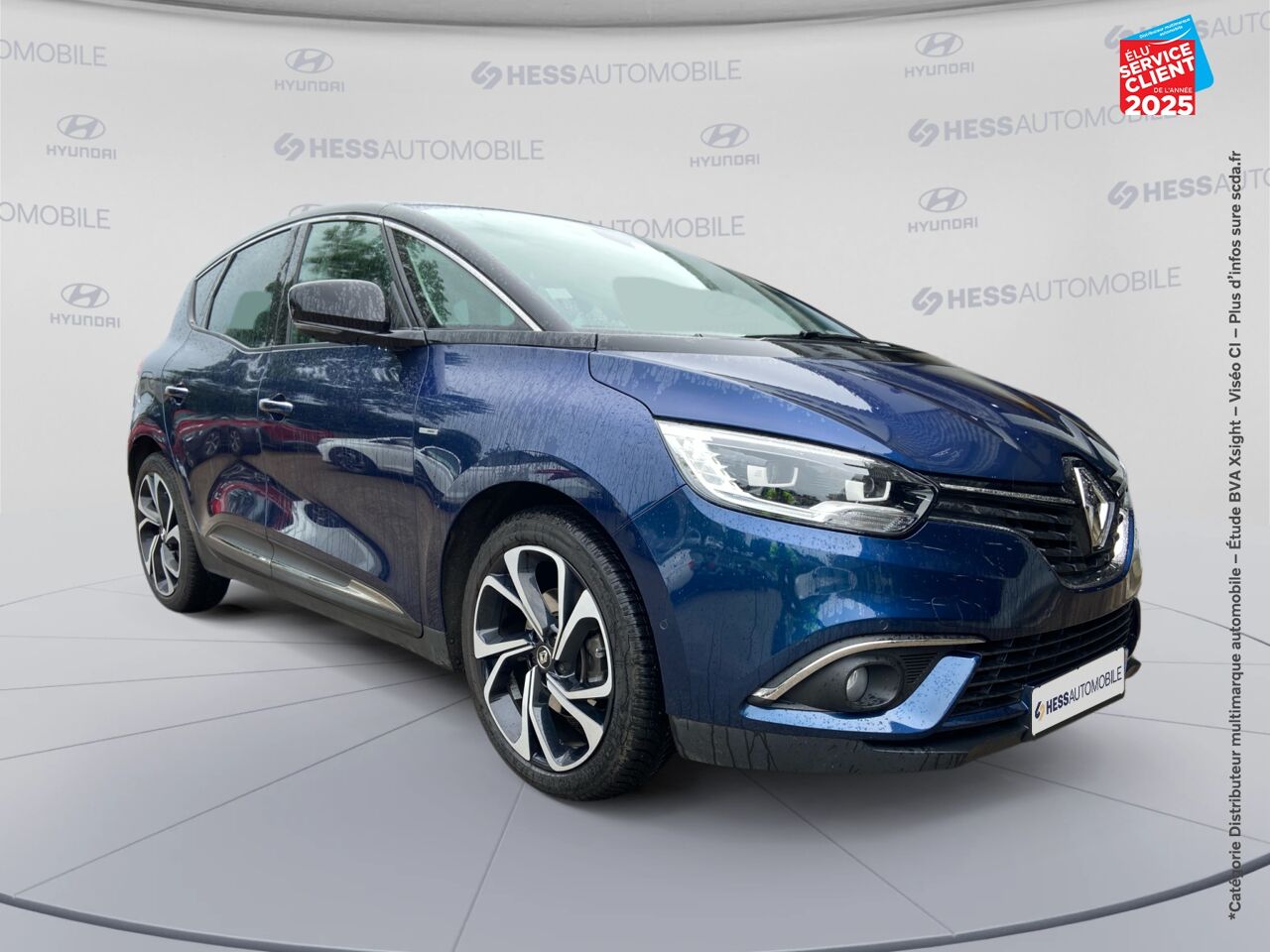 Véhicule d'occasion RENAULT SCENIC 1.7 BLUE DCI 150CH INTENS chez Nissan Belfort