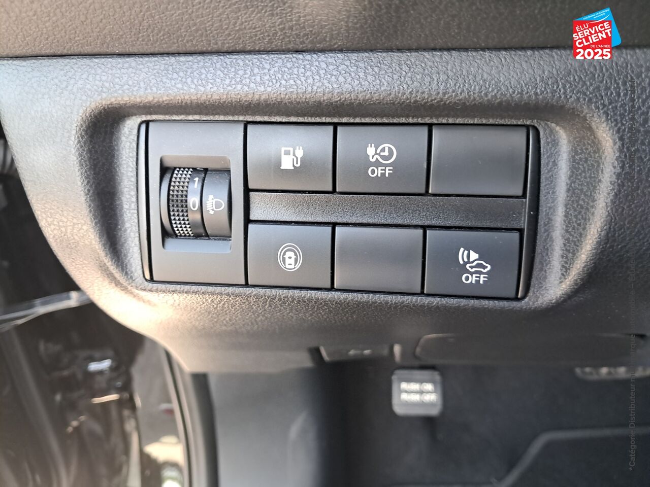 Véhicule d'occasion NISSAN LEAF 150CH 40KWH ACENTA 21.5 chez Nissan Metz