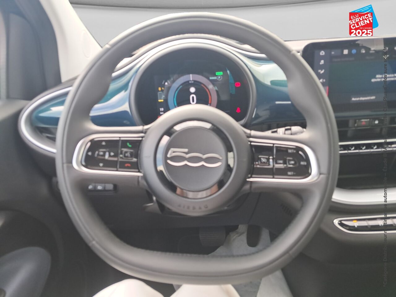 Véhicule d'occasion FIAT 500 E 118CH ICONE chez Toyota Thionville