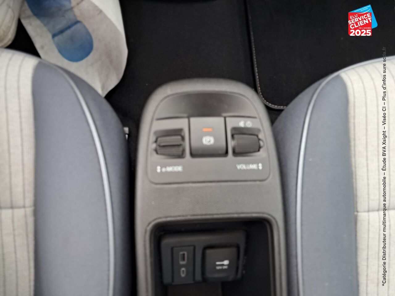 Véhicule d'occasion FIAT 500 E 118CH ICONE chez Toyota Thionville