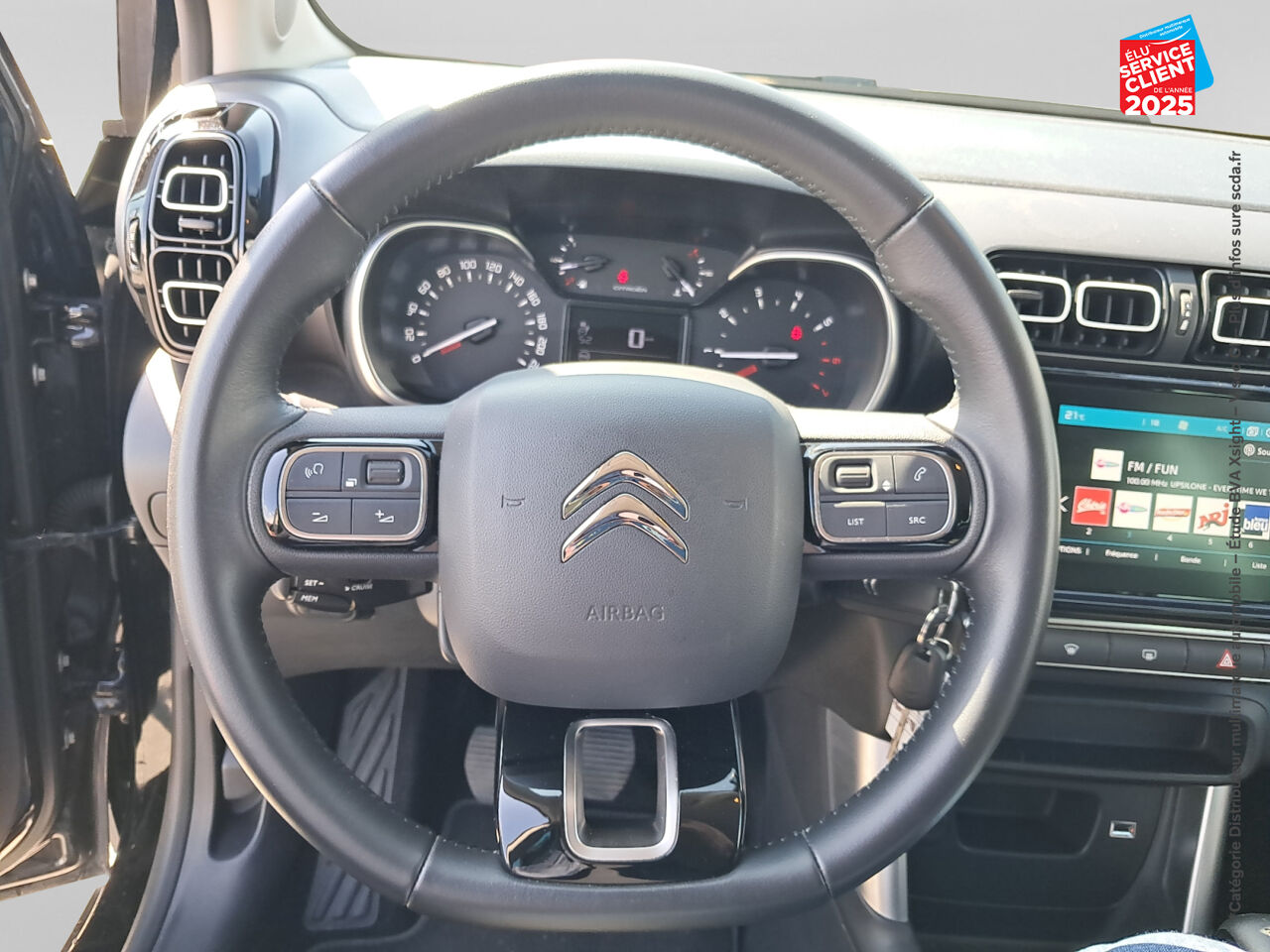 Véhicule d'occasion CITROEN C3 AIRCROSS PURETECH 110CH S/S SHINE GPS chez Dacia Strasbourg