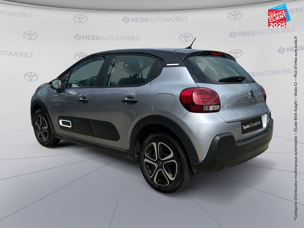 Véhicule d'occasion CITROEN C3 1.2 PURETECH 83CH S/S SHINE GPS RADAR AR chez Toyota Sarreguemines