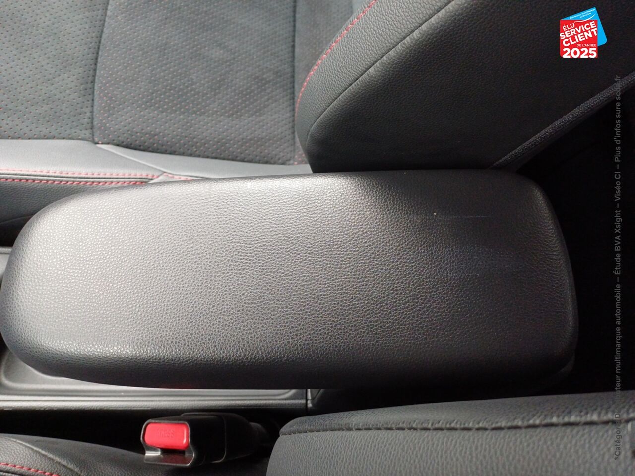 Véhicule d'occasion TOYOTA YARIS CROSS 116H GR SPORT MY22 chez Toyota Thionville