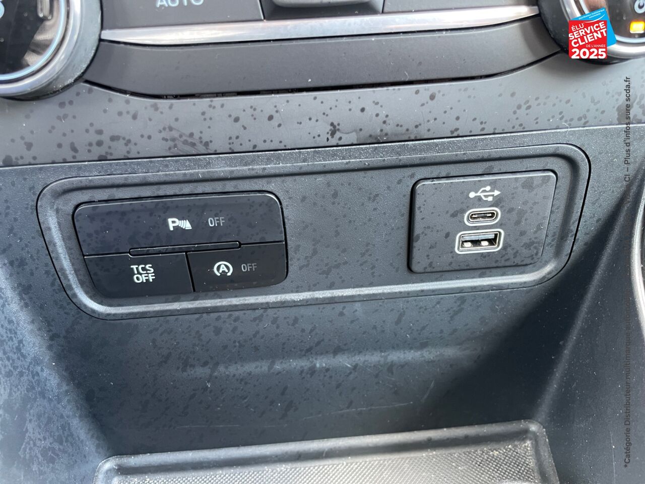 Véhicule d'occasion FORD ECOSPORT 1.0 ECOBOOST 125CH ACTIVE 6CV SIEGES CUIR CAMERA chez Toyota Thionville