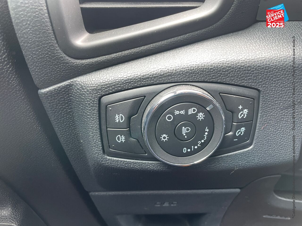 Véhicule d'occasion FORD ECOSPORT 1.0 ECOBOOST 125CH ACTIVE 6CV SIEGES CUIR CAMERA chez Toyota Thionville