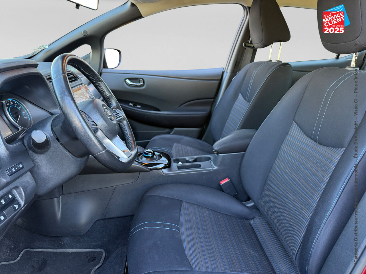 Véhicule d'occasion NISSAN LEAF 150CH 40KWH ACENTA 19.5 SIEGES CHAUF chez Toyota Saint Dizier