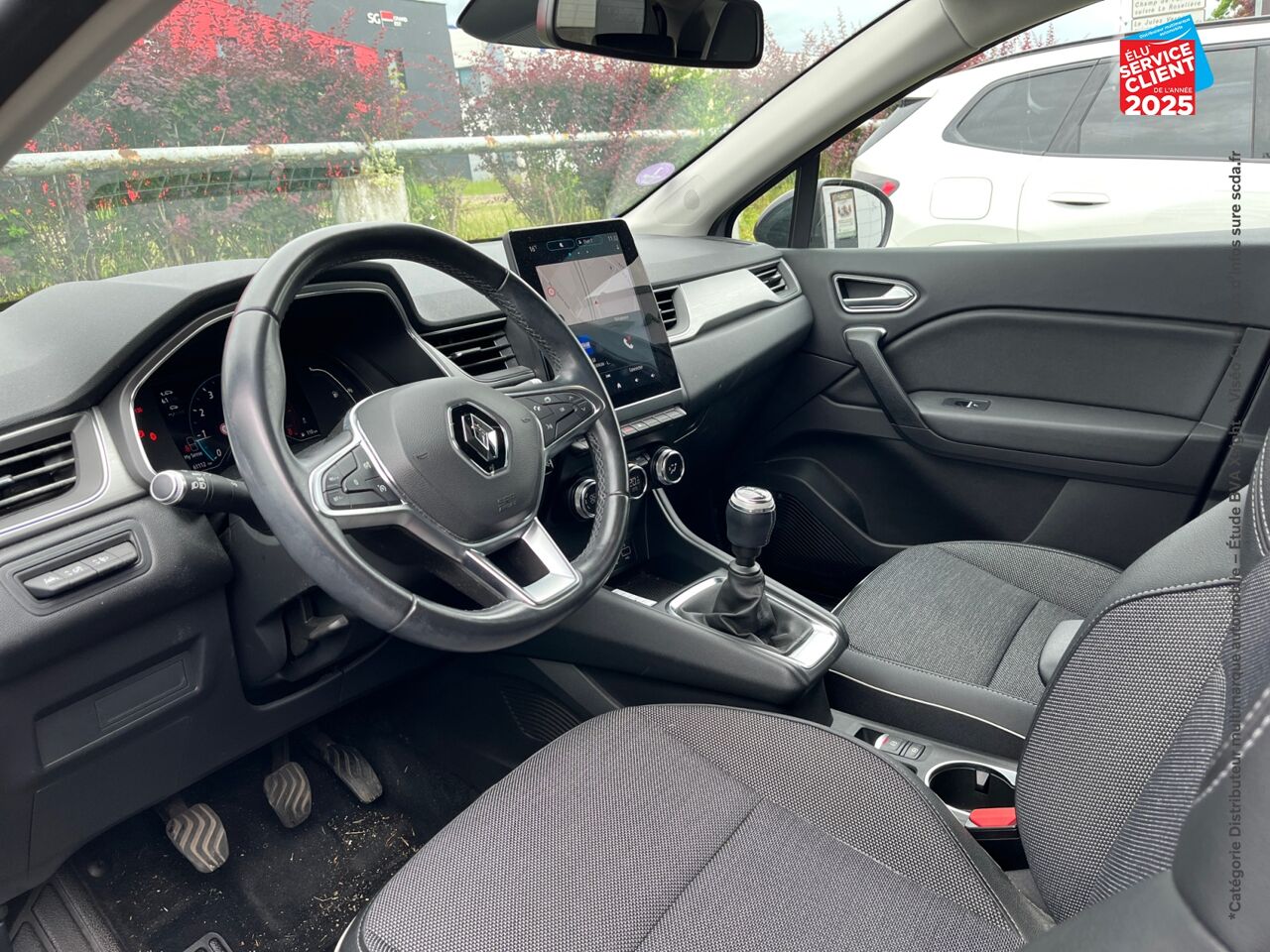 Véhicule d'occasion RENAULT CAPTUR 1.3 TCE 130CH FAP INTENS CAMERA GPS chez Renault Colmar