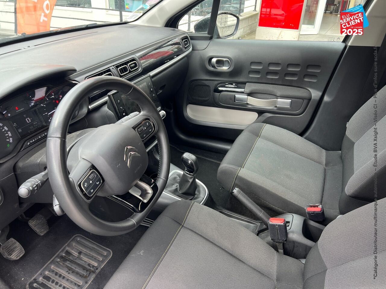 Véhicule d'occasion CITROEN C3 1.2 PURETECH 83CH SS SHINE chez HESS Automobile