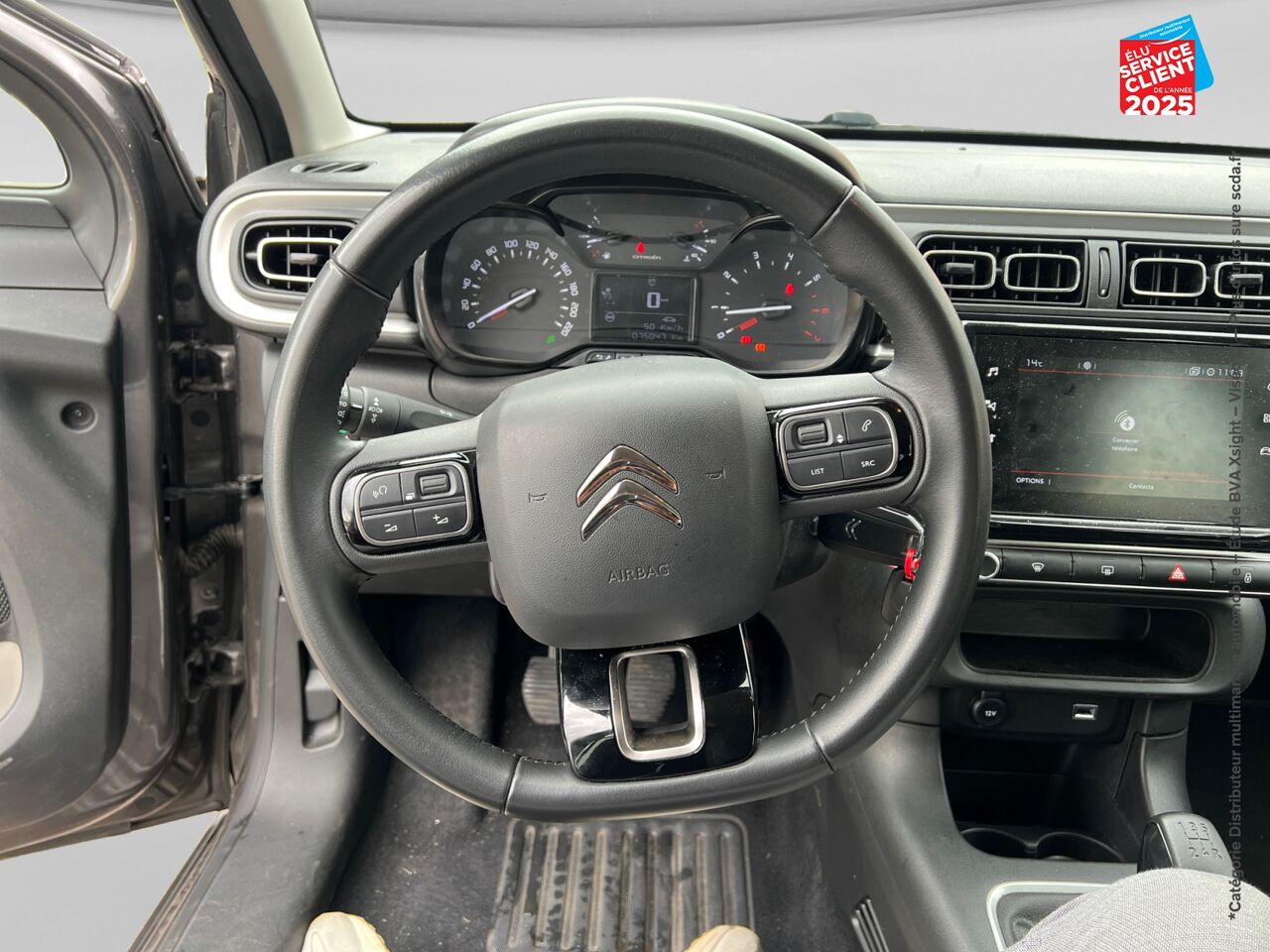 Véhicule d'occasion CITROEN C3 1.2 PURETECH 83CH SS SHINE chez HESS Automobile