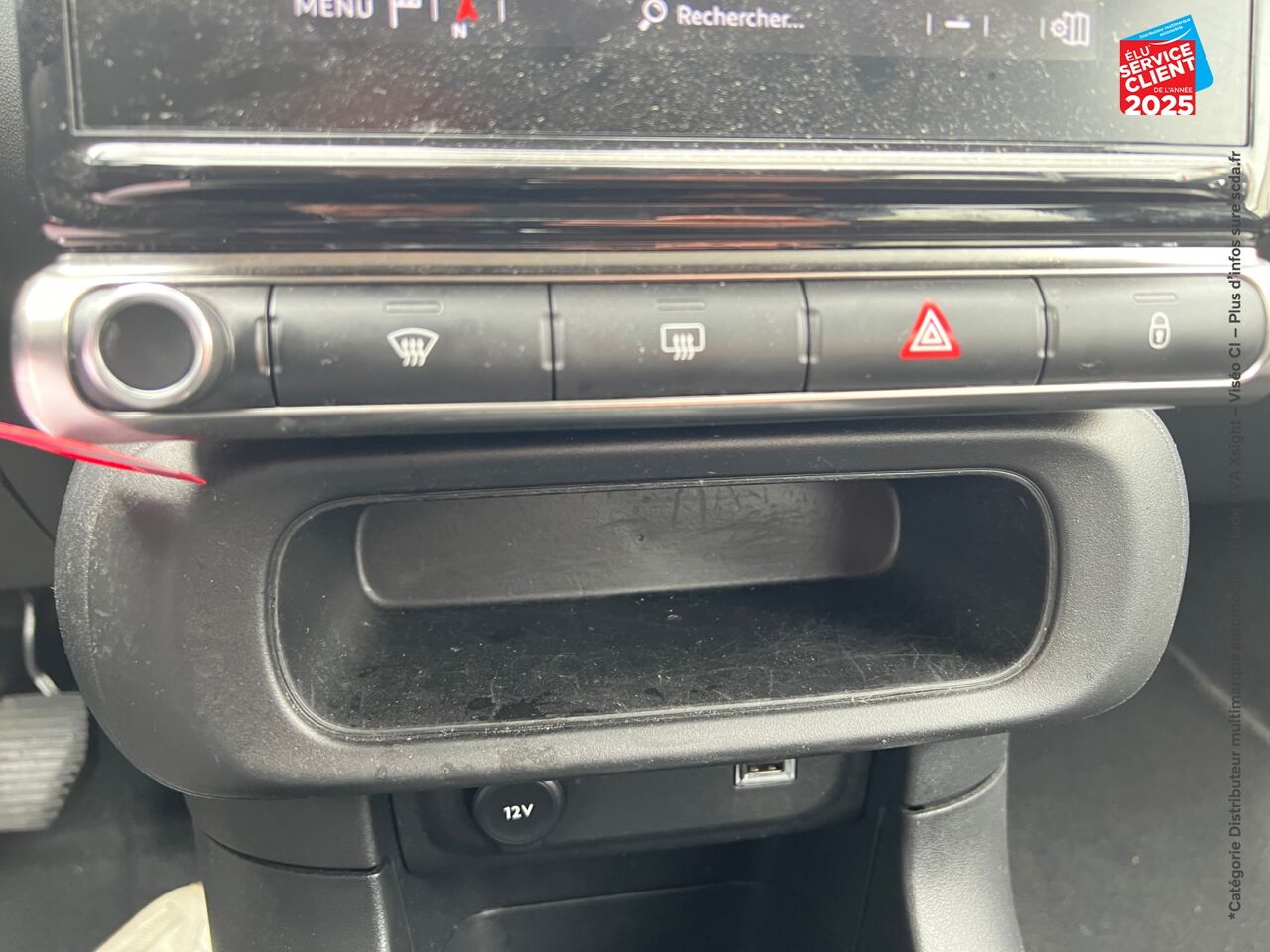 Véhicule d'occasion CITROEN C3 1.2 PURETECH 83CH SS SHINE chez HESS Automobile