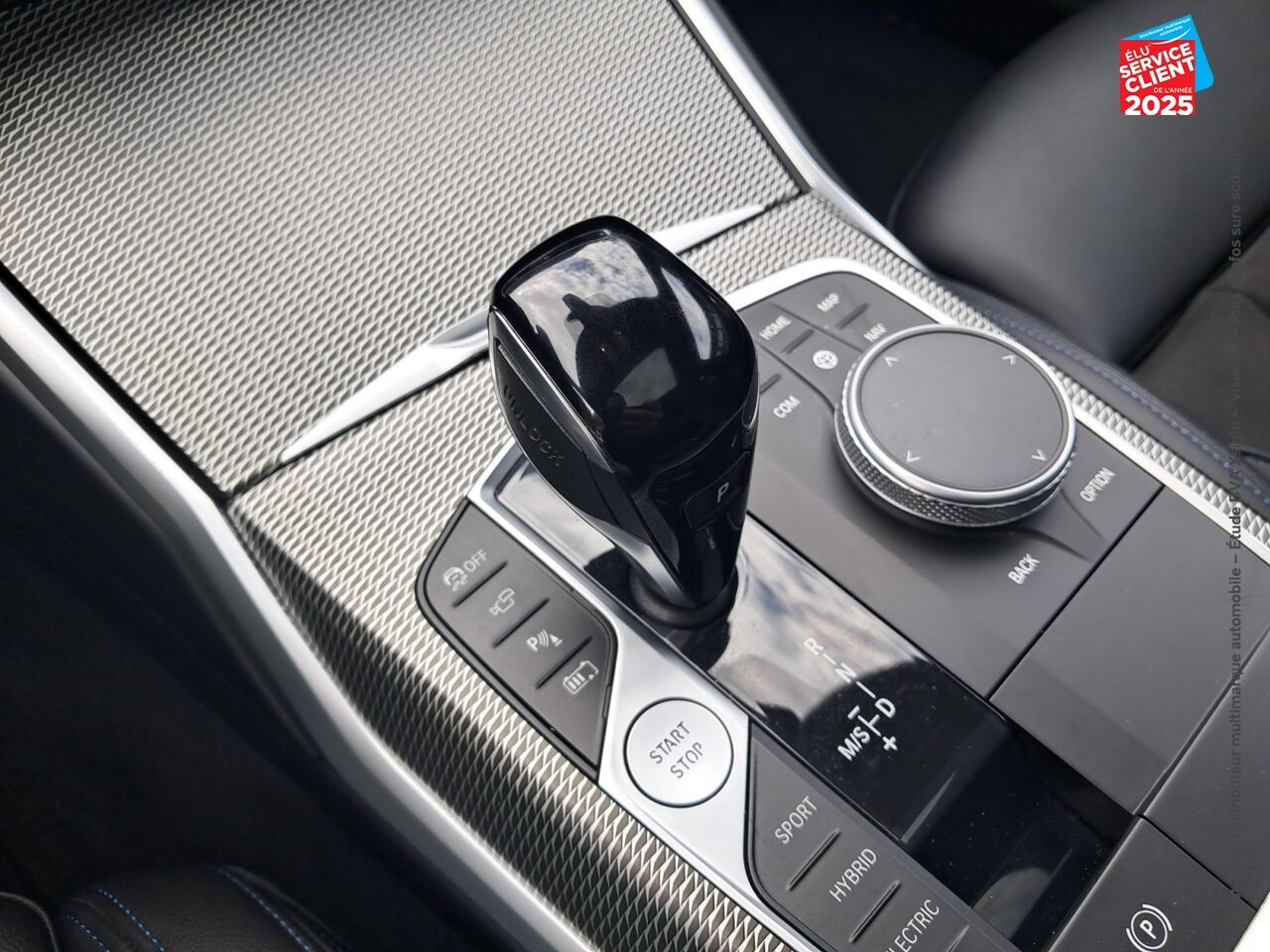 Véhicule d'occasion BMW SERIE 3 320EA 204CH M SPORT chez BMW Dole