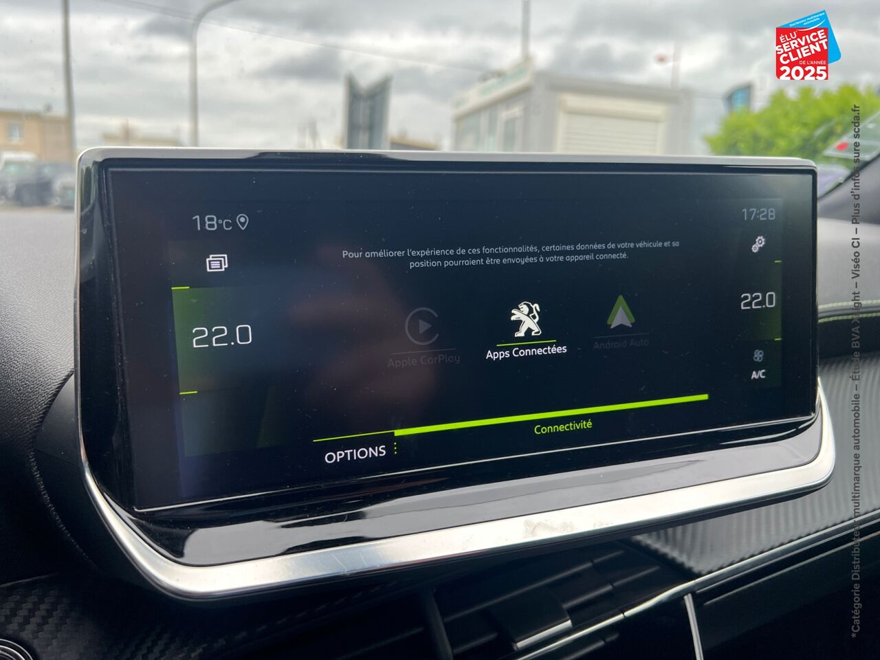 Véhicule d'occasion PEUGEOT 2008 1.2 PURETECH 130CH S/S GT LINE 124G GPS CAMERA CARPLAY chez Opel Metz