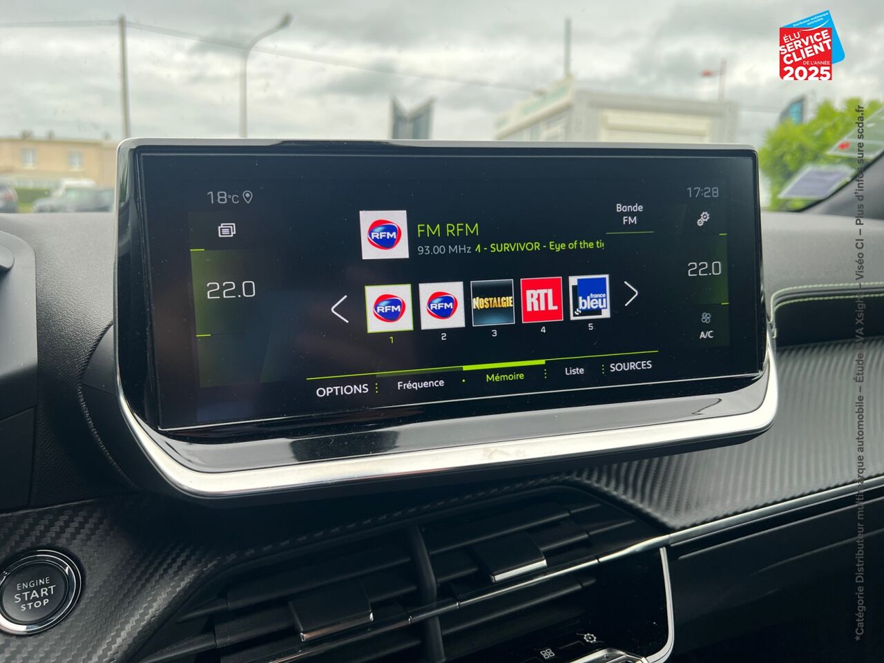 Véhicule d'occasion PEUGEOT 2008 1.2 PURETECH 130CH S/S GT LINE 124G GPS CAMERA CARPLAY chez Opel Metz
