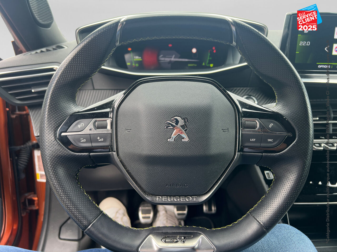 Véhicule d'occasion PEUGEOT 2008 1.2 PURETECH 130CH S/S GT LINE 124G GPS CAMERA CARPLAY chez Opel Metz